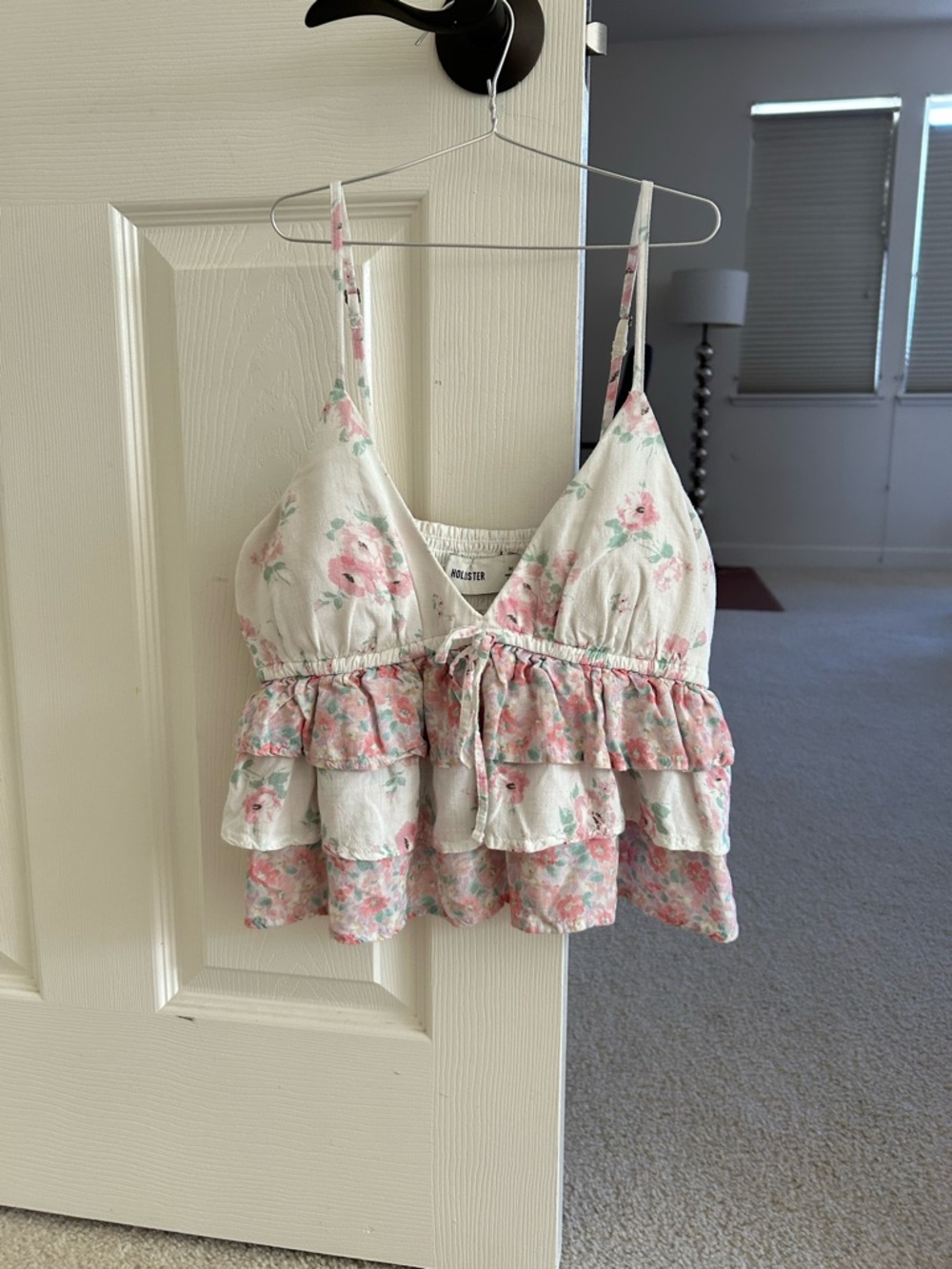 Hollister White Floral Tiered Ruffle Tie-Front Top